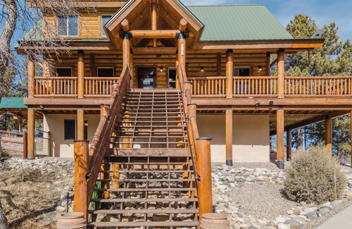 Timber Ridge Ranch House | Big, Beautiful Log Home with Mountain Views + Hot Tub!