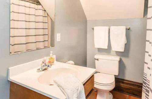 Savannah Victorian District House | Big Blue House - Both Units - Near Forsyth Park