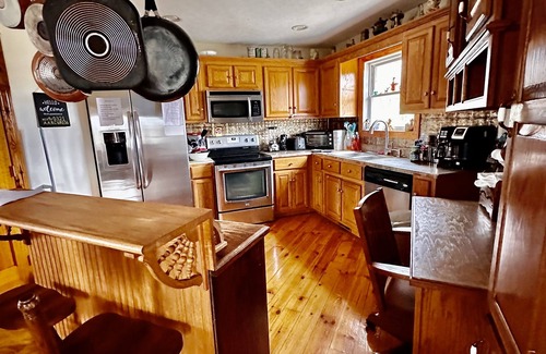 Smiths Grove House | Big Cabin on HorseRanch close to Bucees, MammothCaves,Corvettes,WKU, BeechBend