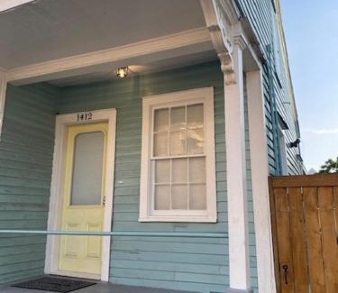 Lower Garden District Apartment | Big Easy Cottage