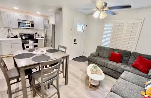 El Paso Apartment | Big Family? 3 Apartments, A+B+C, Enchanted, Cozy