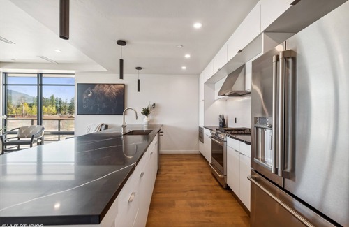 Whitefish Condo | Big Mountain Bison Suite 201 at Cantera-Hot Tub