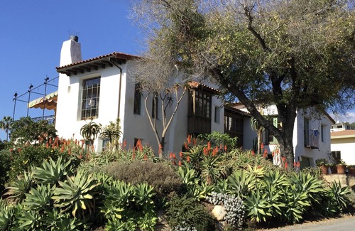 Upper Riviera House | Big Ocean View. Romantic, spacious and filled with sunlight.