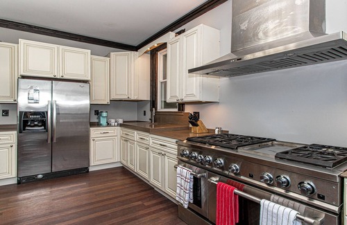 Knoxville House | Big Orange Retreat: City Views, Game Room, Near Downtown