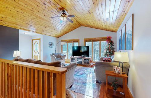 St Germain House | Big St Germain Hideaway