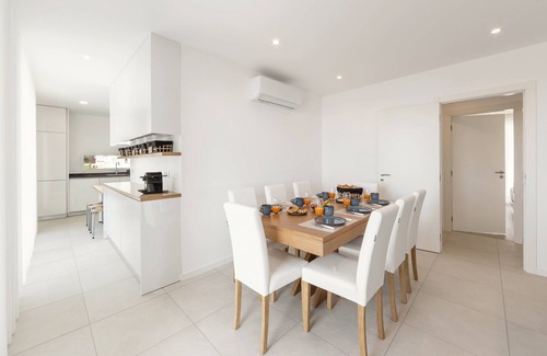 Nazare Apartment | Big Wave Sonho - w/shared Pool