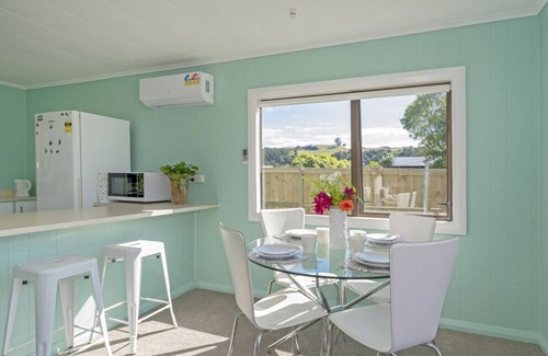 Whitianga House | Bijou Buffalo Bliss - Whitianga Holiday Home