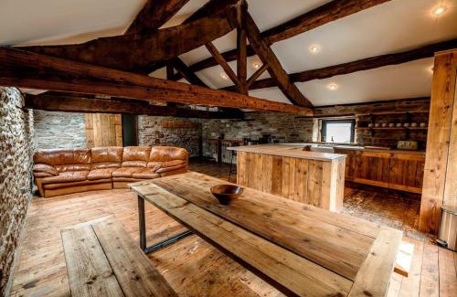 Hope Valley Apartment | Bikers Base