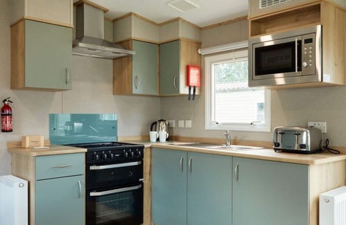 Great Houghton House | Billing Aquadrome Silver 3 Bed Caravan CP29