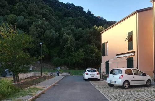 Arcola Apartment | Bilocale con Giardino Vicino Lerici