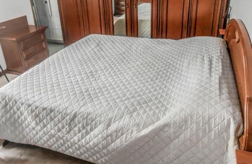 Novara Apartment | Bilocale moderno a Novara nord Self check-in - Wi-Fi