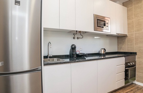 Se Apartment | Binge Red Apartment, Wifi, AC, Terrace