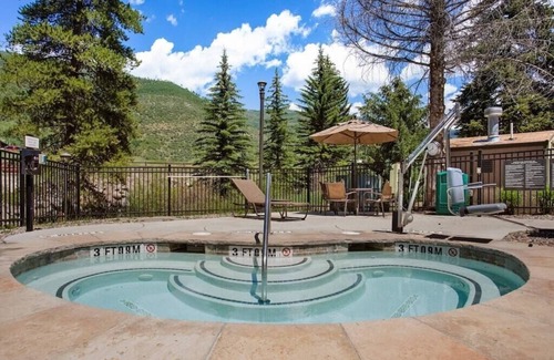 Highland Meadows Condo | Birch at StreamSide Vail