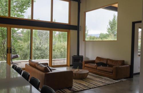 Escalante House | Birch Creek House