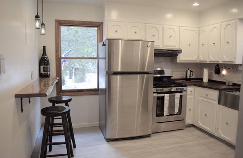 Pine Hill House | Birch Creek Mountain House
