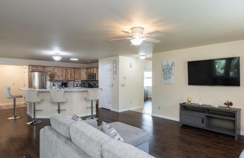 Fairbanks House | Birch Hill Homestay