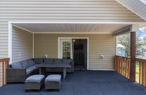 Fairbanks House | Birch Hill Homestay