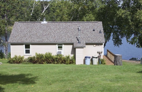 Pine River Cabin | Birch Lane Cabins 2 bed