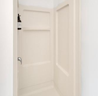 Saratoga Springs Hotel | Birches Motel