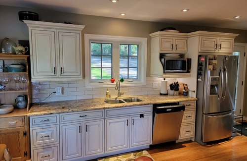 Bala Cottage | Birchwood in Bala - Stroll to Town from Your Lake Muskoka Retreat!