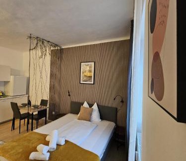 Klagenfurt am Woerthersee Apartment | Bird Home Room 8