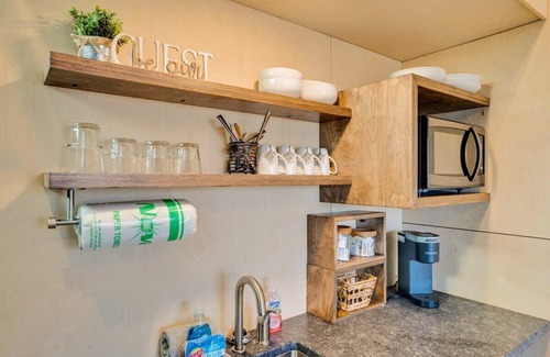 Wildwood Cabin | Bird's Nest Spruce at Treetop Escapes!