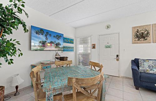 South Padre Island Apartment | Birdies Landing At Butterfly Park Beach Access