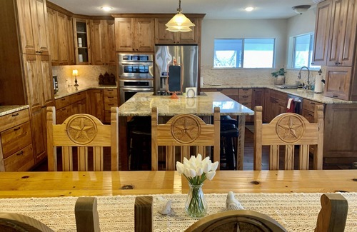 Seguin House | Birdnest Family Lake House - Spacious Lake McQueeney Home