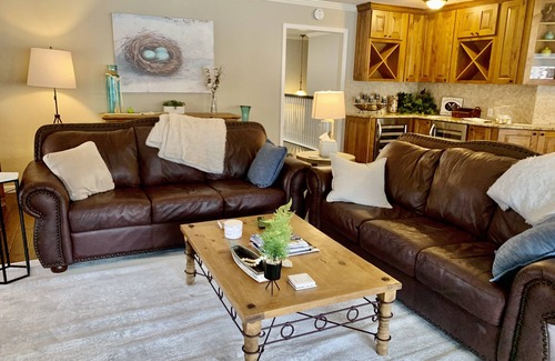 Seguin House | Birdnest Family Lake House - Spacious Lake McQueeney Home