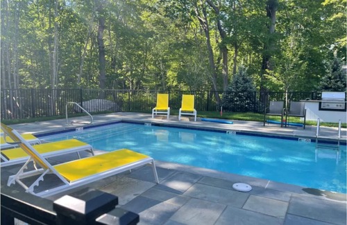 Cape Porpoise Apartment | "Birdsong", Luxurious 2-BR in Historic Cape Porpoise