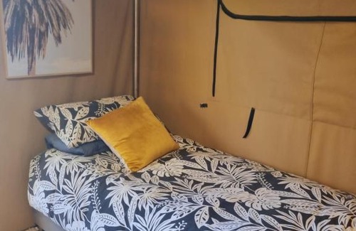 Brisbane Waterfront Bed & Breakfast | Birdsong Retreat - on Lamb Island
