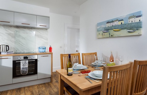 The Lizard Cottage | Bishop Rock - Sleeps 4 people