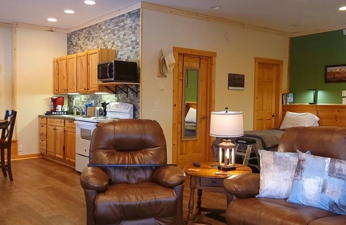 Custer Cabin | Bison Pines-Peace & Quiet South of Custer-Secluded 51 acres. No Cleaning Fee!