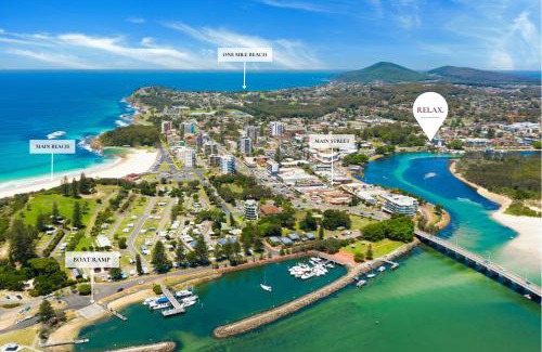 Forster Apartment | BJ Mick's Lakefront Apartment