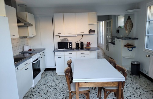 Blere House | Bléré hyper center near Chenonceau and Beauval zoo evening meal possible