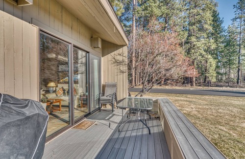 Black Butte Ranch Apartment | Black Butte Ranch Lodge Room 003