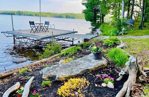 Greater Madawaska House | Black Donald Escapen