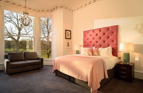 Bruntsfield Hotel | Black Ivy Hotel