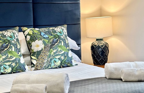 Ripon Apartment | Black Swan Mews sleeps 8 in the 3 houses
