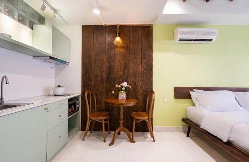 Da Kao Hotel | Blackpink Balcony Homestay-Chill & Romantic Saigon Apt in Central