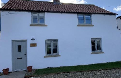 Muston House | Blacksmiths Cottages