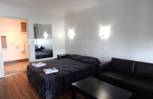 Blackwater Hotel | Blackwater Hotel Motel