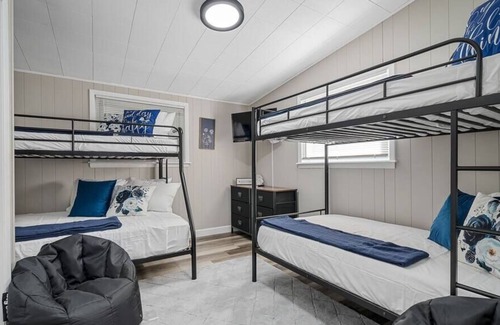 Wentzville House | Blair's House in Wentzville - Hot Tub - Game Room