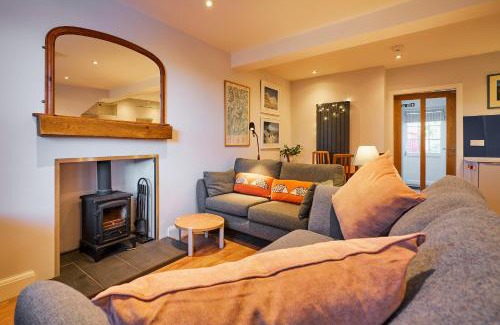 Murthly Apartment | Blairgowrie - Cosy terraced cottage sleeps 4