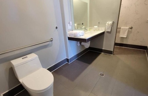 Newhall House | Blast at California's Great America Amusement Park! FREE Parking!