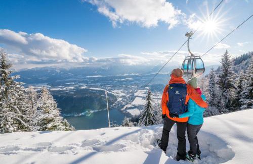 Bodensdorf Apartment | Blaues Haus Ferienwohnung Bodensdorf Ossiacher See Gerlitzen Alpe