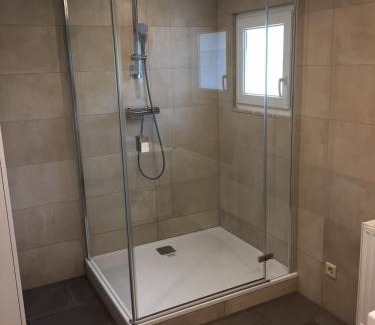 Bodensdorf Apartment | Blaues Haus Ferienwohnung Bodensdorf Ossiacher See Gerlitzen Alpe