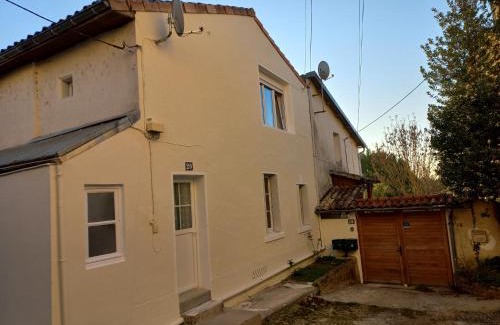 Jonzac Apartment | Bleu Bonheur