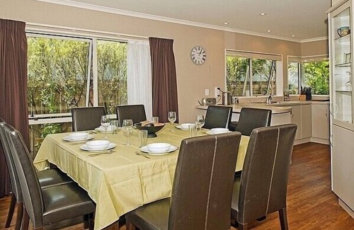 Whangamata Cottage | Bliss by the Beach - Whangamata Holiday Home