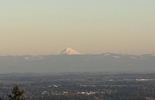McMinnville Cabin | Blissful Peace w/ Million $ View